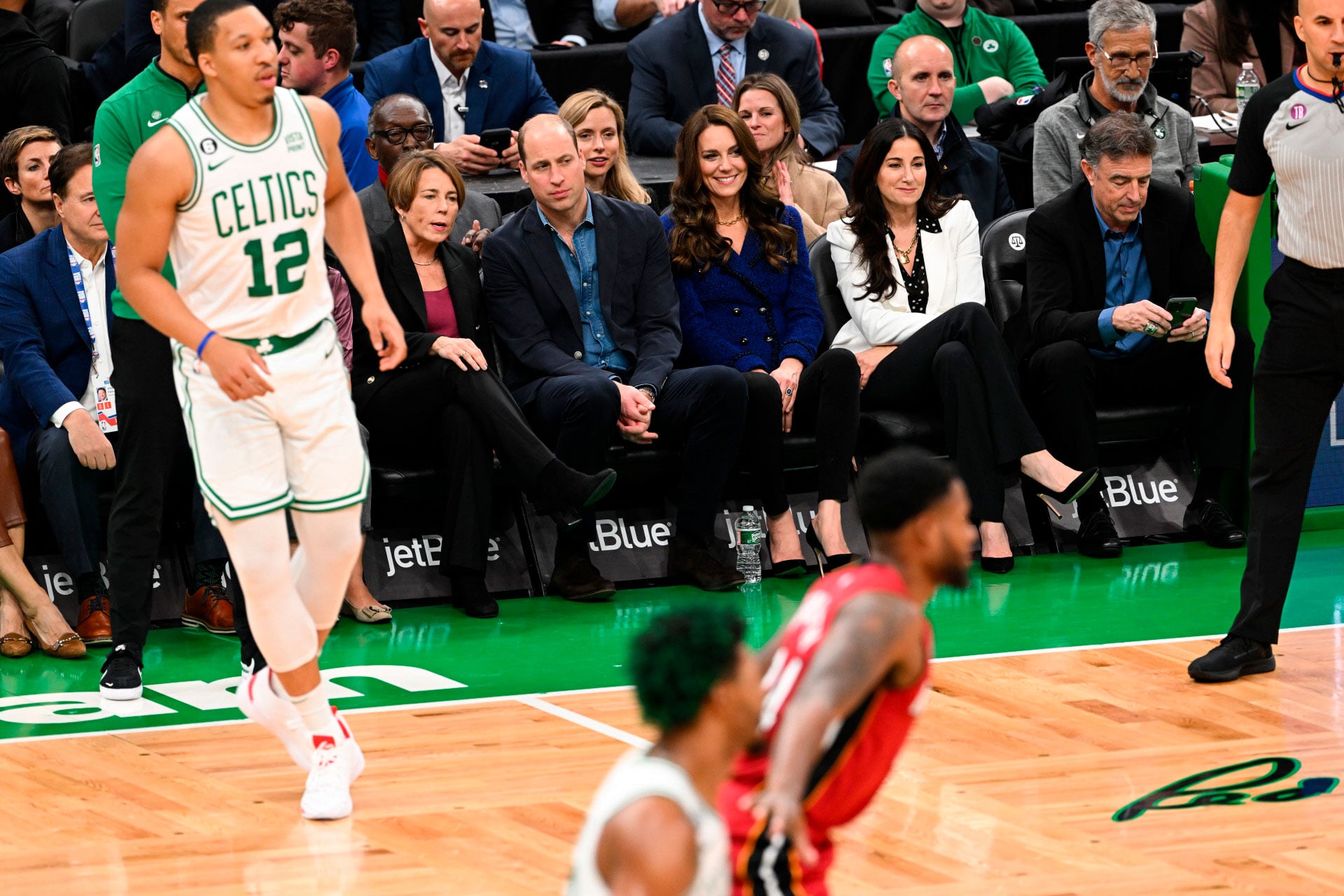 Los pr&iacute;ncipes de Gales, viendo un partido de la NBA / Gtres