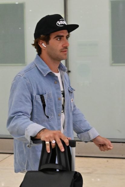 &Aacute;lvaro de Luna en el aeropuerto de Madrid / Gtres