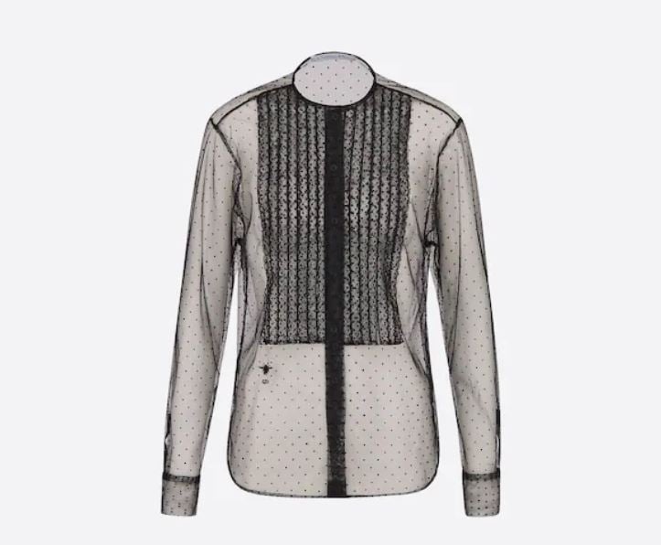 Las transparencias siguen siendo tendencias: el top de Zara que no tiene nada que envidiar a los de Dior