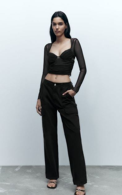 Las transparencias siguen siendo tendencias: el top de Zara que no tiene nada que envidiar a los de Dior