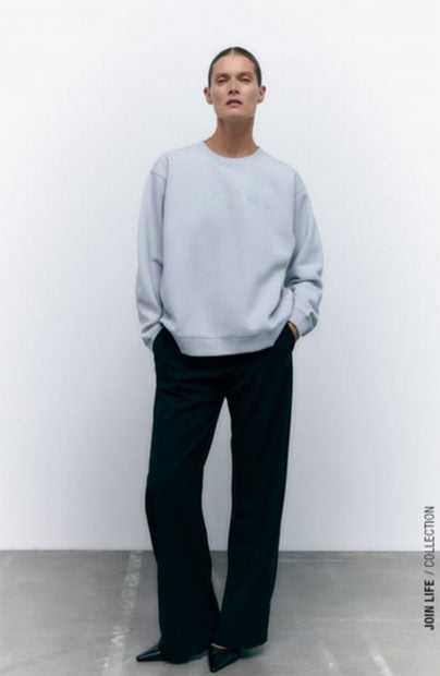 Sudadera gris de Zara / Zara