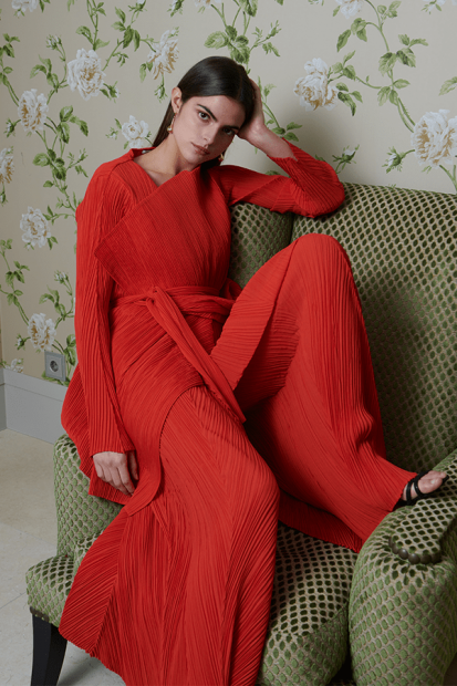 Trajes Adolfo Dom&iacute;nguez