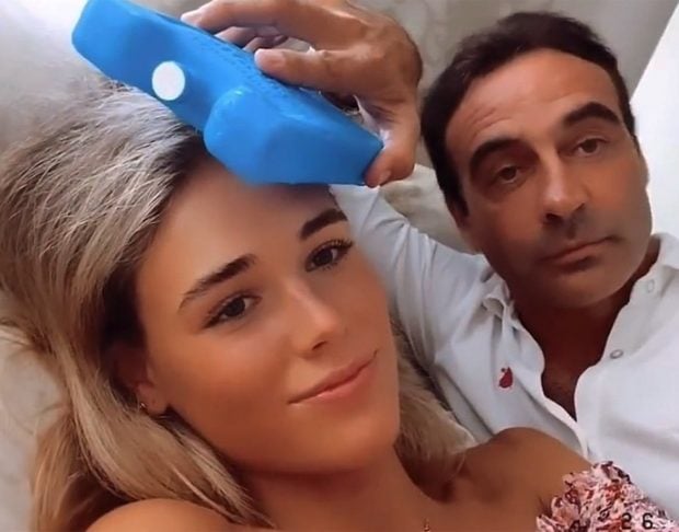 Enrique Ponce cuidando de Ana Soria / Instagram