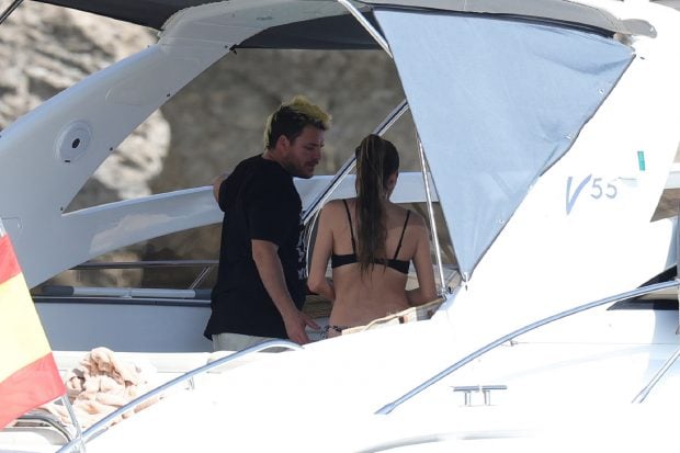 Dani Mart&iacute;n y Meriloves en Ibiza / Gtres