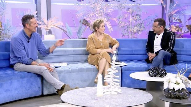 Joaqu&iacute;n Prat, Ana Rosa Quintana y Jorge Javier V&aacute;zquez en 'El Programa de Ana Rosa' / Telecinco