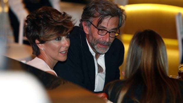 Sonsoles &Oacute;nega y C&eacute;sar Vidal en un acto / Gtres