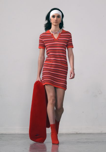 Modelo en una pasarela / Gtres