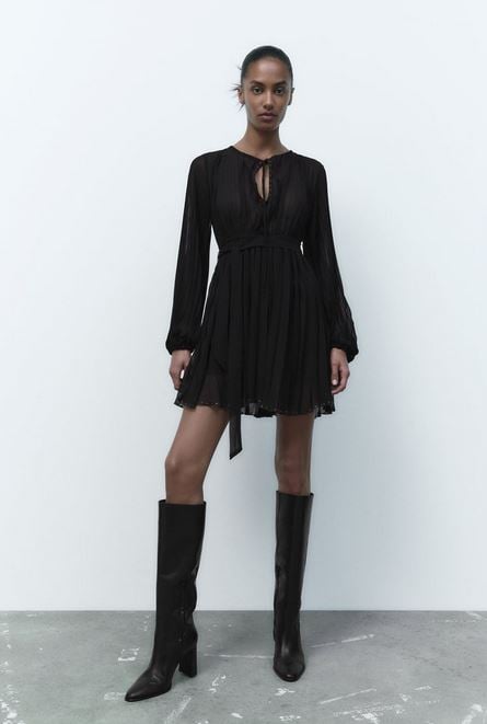 No te quedes sin el vestido de Zara que est&aacute; arrasando y cuesta menos de 23 euros