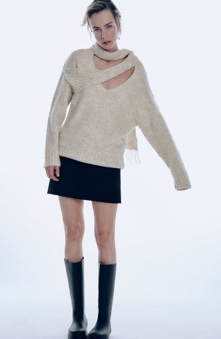Este es el jersey bufanda de Zara que falta en el armario de tu amigo invisible &iexcl;Todo un acierto!