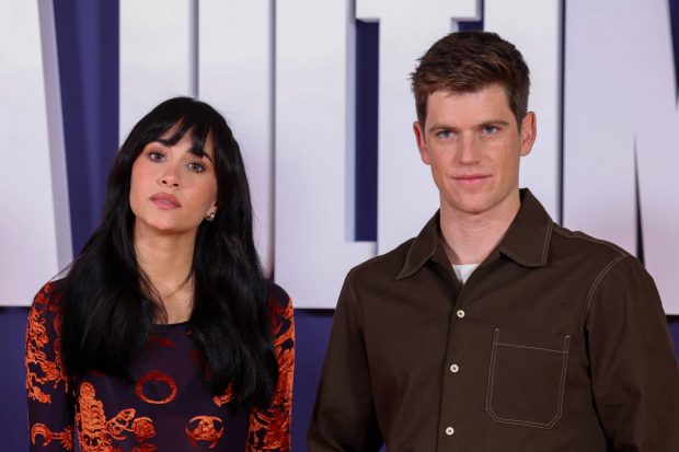 Aitana y Miguel Bernardeau en la presentaci&oacute;n de su serie, 'La &uacute;ltima' / Gtres