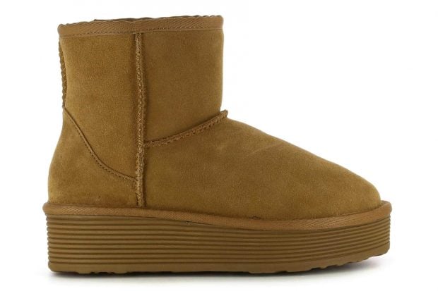 Botas estilo UGG con plataforma. / Camila's