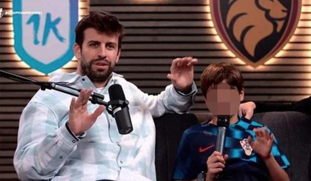 Piqué y su hijo Milan en un streaming de Twitch / Instagram