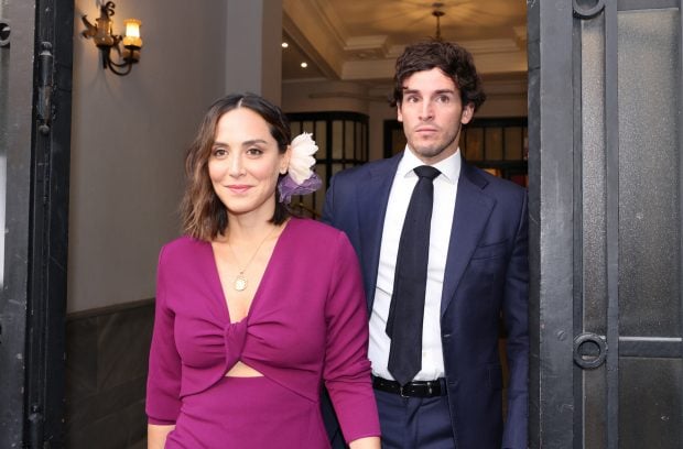Tamar Falcó e Íñigo Onieva posando / Gtres
