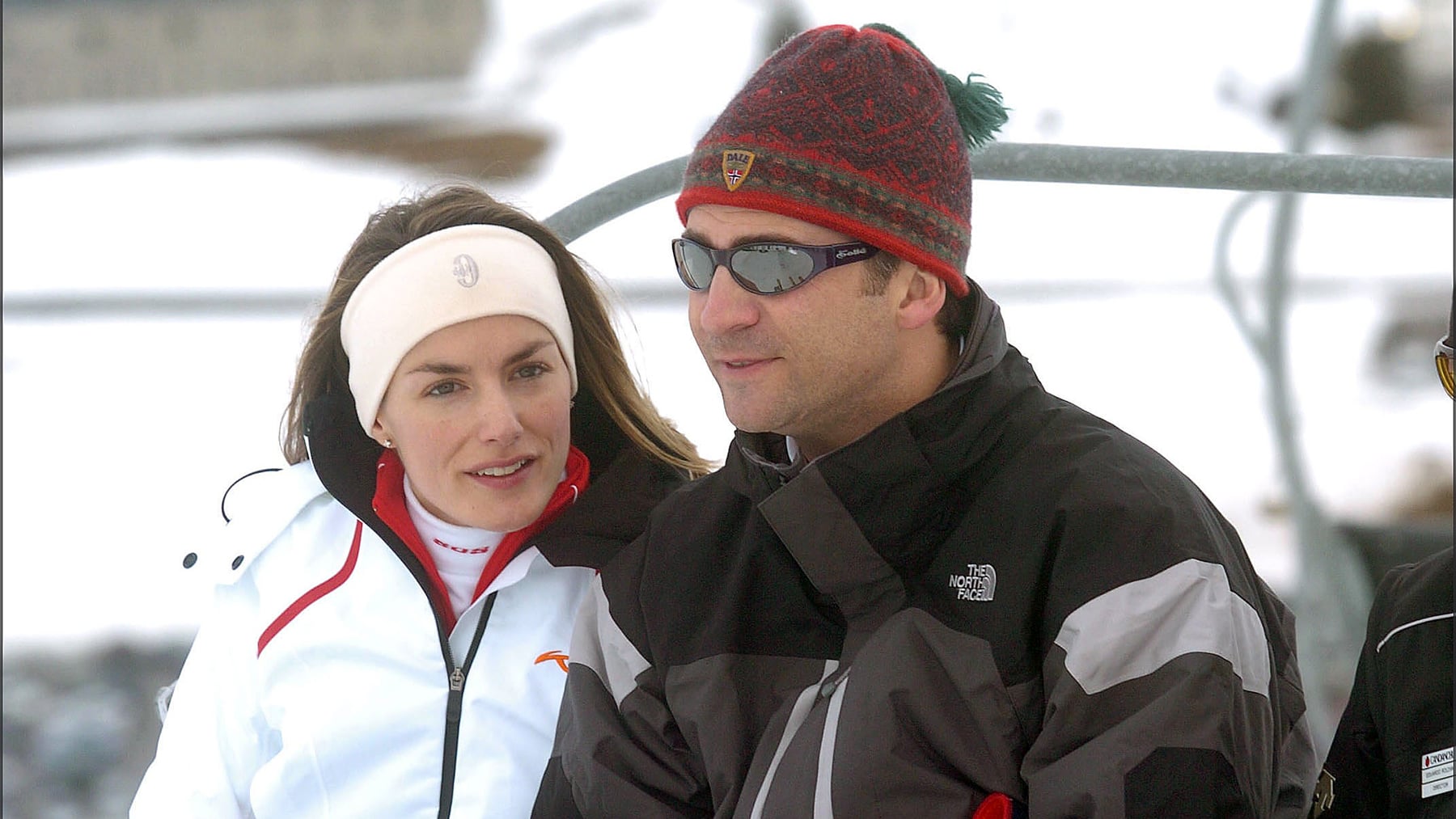Letizia y Felipe esquiando en 2005 / Gtres