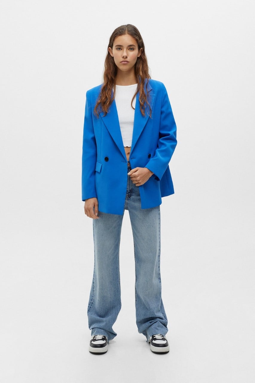Pull&Bear lo da todo estas rebajas: la blazer que cuesta menos de 15 euros y hace lookazo