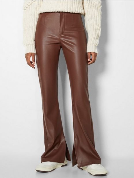 Pantalones flare Bershka