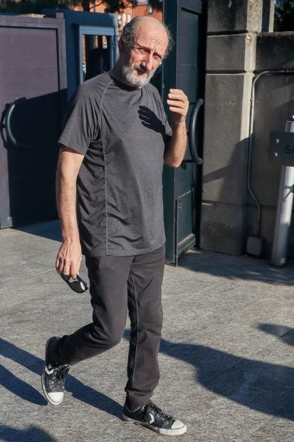 José Luis Gil paseando / Gtres