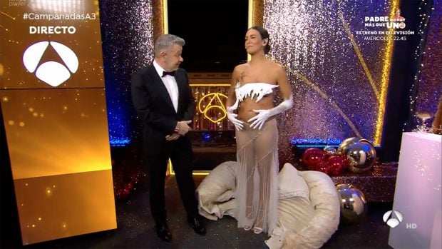 Alberto Chicote y Cristina Pedroche dando las Campanadas / Antena 3
