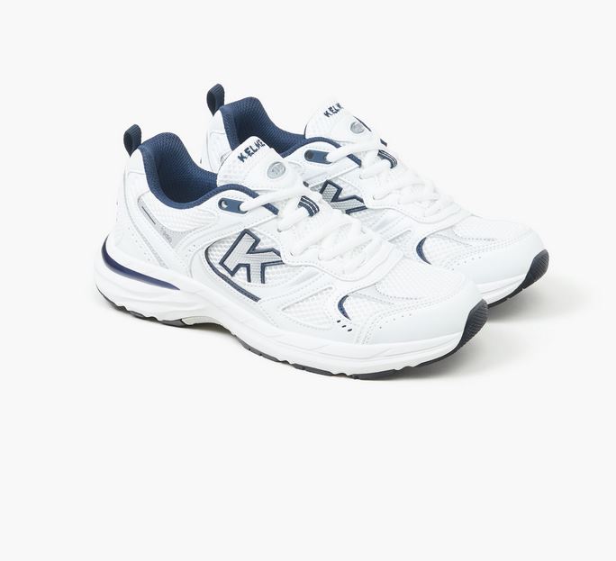 Las zapatillas Kelme de Lefties que necesitas para tus looks de oficina por menos de 35&euro;