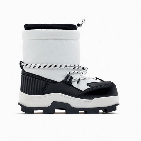 ¿Estas pensando en ir a la nieve? Este es el outfit ideal para no pasar frío