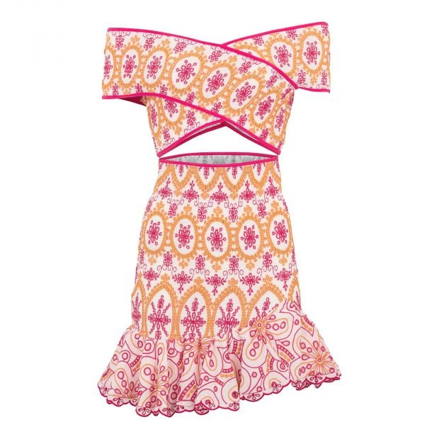 Vestido veraniego con escote en V cruzado. / Charo Ruiz