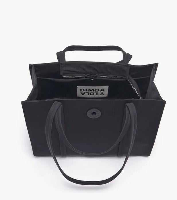 Está siendo tendencia: así es el nuevo bolso de Bimba y Lola que arrasa online