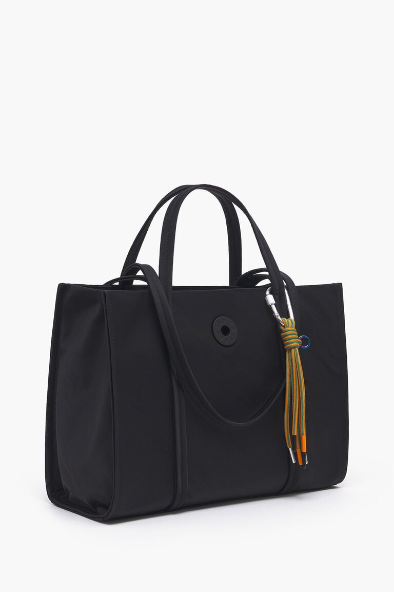 Está siendo tendencia: así es el nuevo bolso de Bimba y Lola que arrasa online