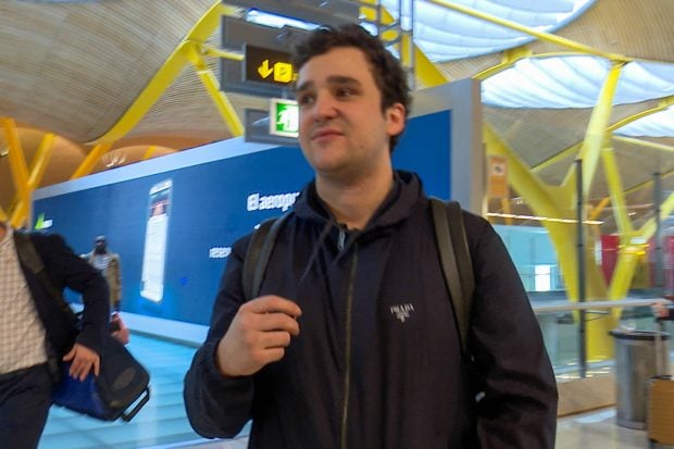 Froil&aacute;n en el aeropuerto de Madrid. / Gtres