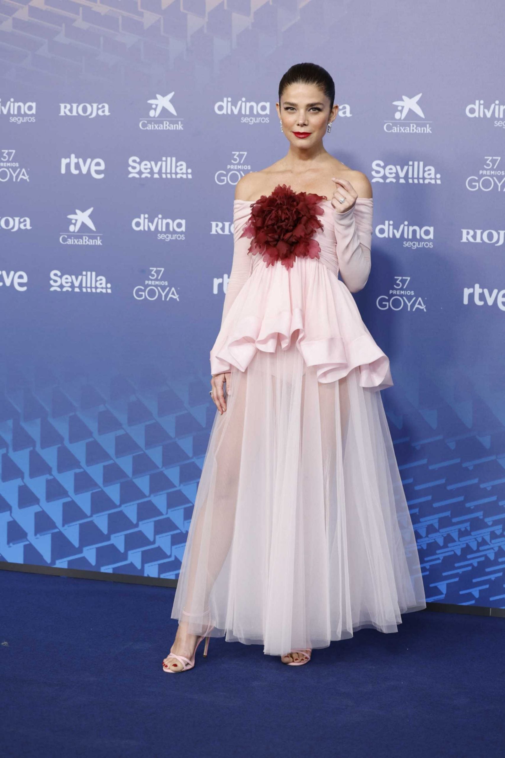 La actriz Juana Acosta en el photocall de la 37ª edición de los Premios Goya / Gtres