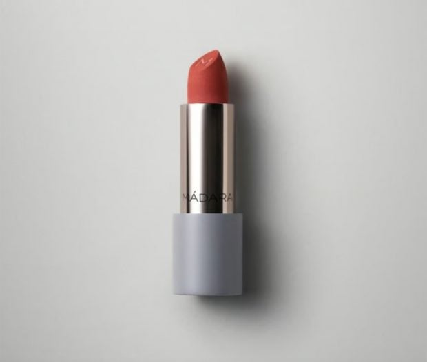 Labial Velvet Wear / M&aacute;dara