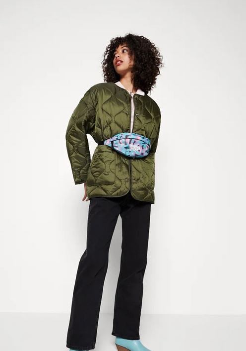 No te puedes quedar sin esta chaqueta de Zalando &iexcl;Abriga y no pesa nada!