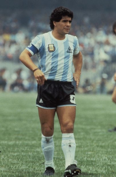 Maradona con la Selecci&oacute;n de Argentina en 1980. / Gtres