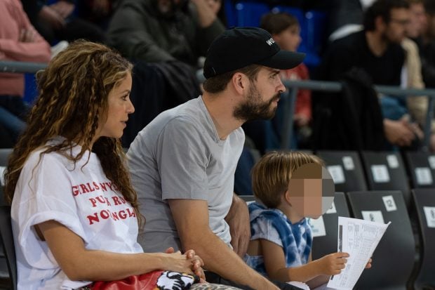 Shakira y Piqué en un partido de la ACB / Gtres