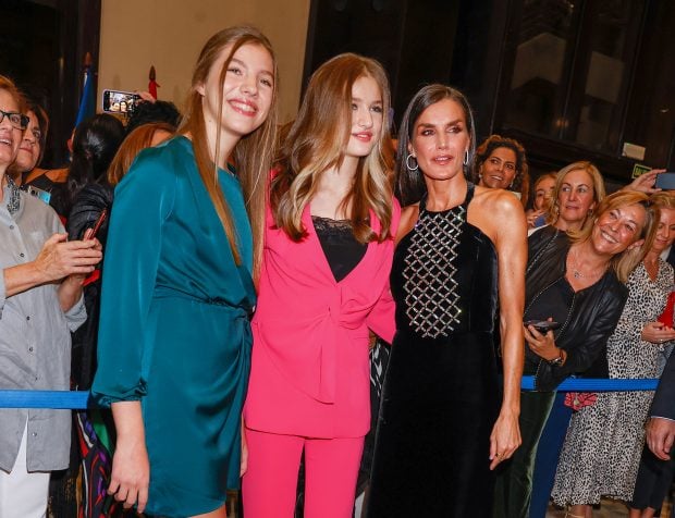 Letizia, Leonor y Sofía en el concierto de los Premios Princesa de Asturias / Gtres