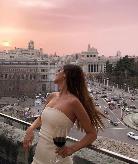 Las seguidoras de Mery Turiel agotan el vestido top de Zara para esta primavera