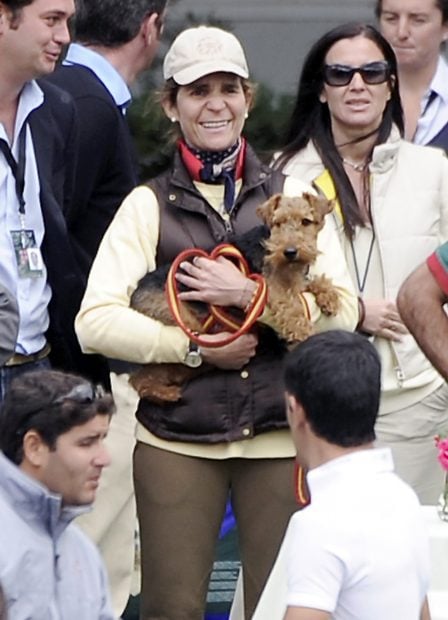 La infanta Elena con su perro / Gtres