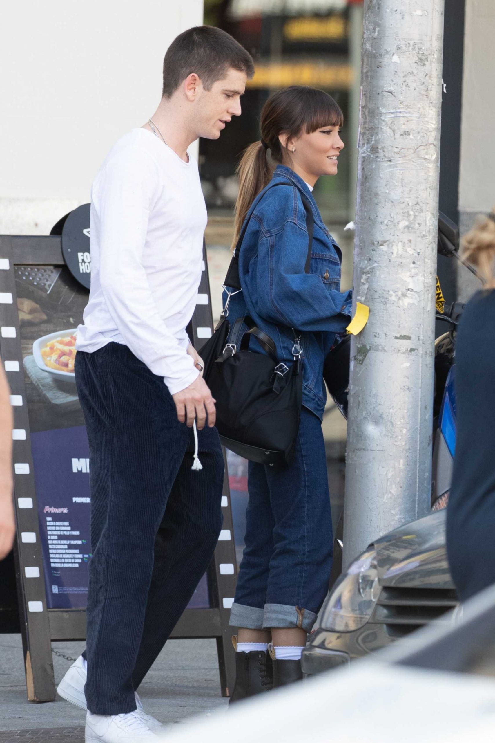 Miguel Bernardeau y Aitana por las calles de Madrid / Gtres