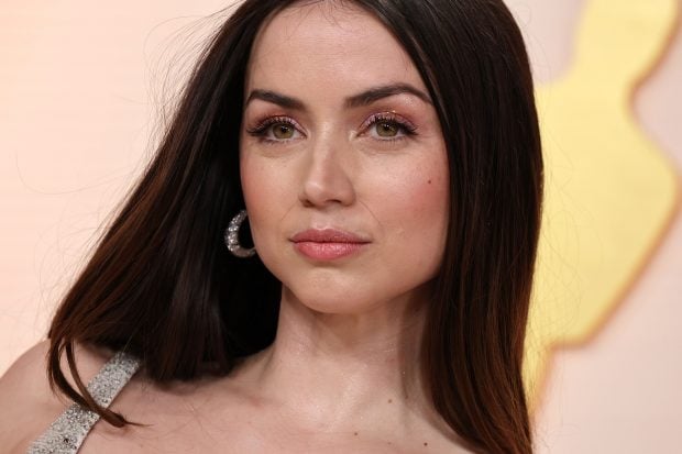 Ana de Armas en los Premios Oscar 2023. / Gtres