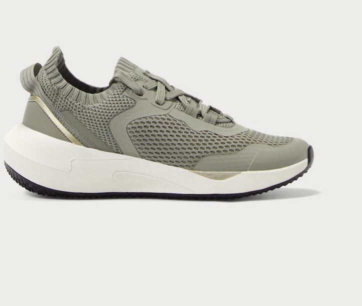 Ahora puedes tener la versi&oacute;n que m&aacute;s se acerca a las mejores Adidas gracias a Oysho