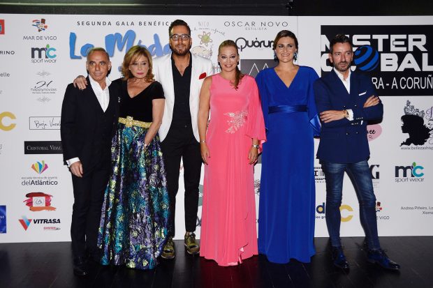 Los colaboradores, directores y presentadores de 'S&aacute;lvame' / Gtres