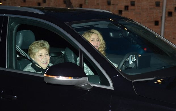 Shakira junto a su madre, Nidia Ripoll. / Gtres