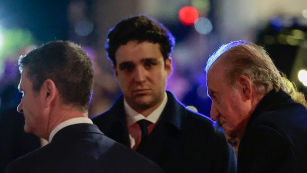 Froil&aacute;n con su abuelo don Juan Carlos