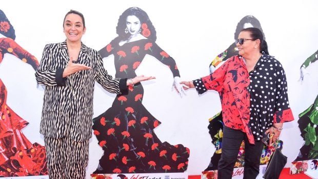 To&ntilde;i Moreno y Mar&iacute;a del Monte en el Museo Lola Flores. / Gtres