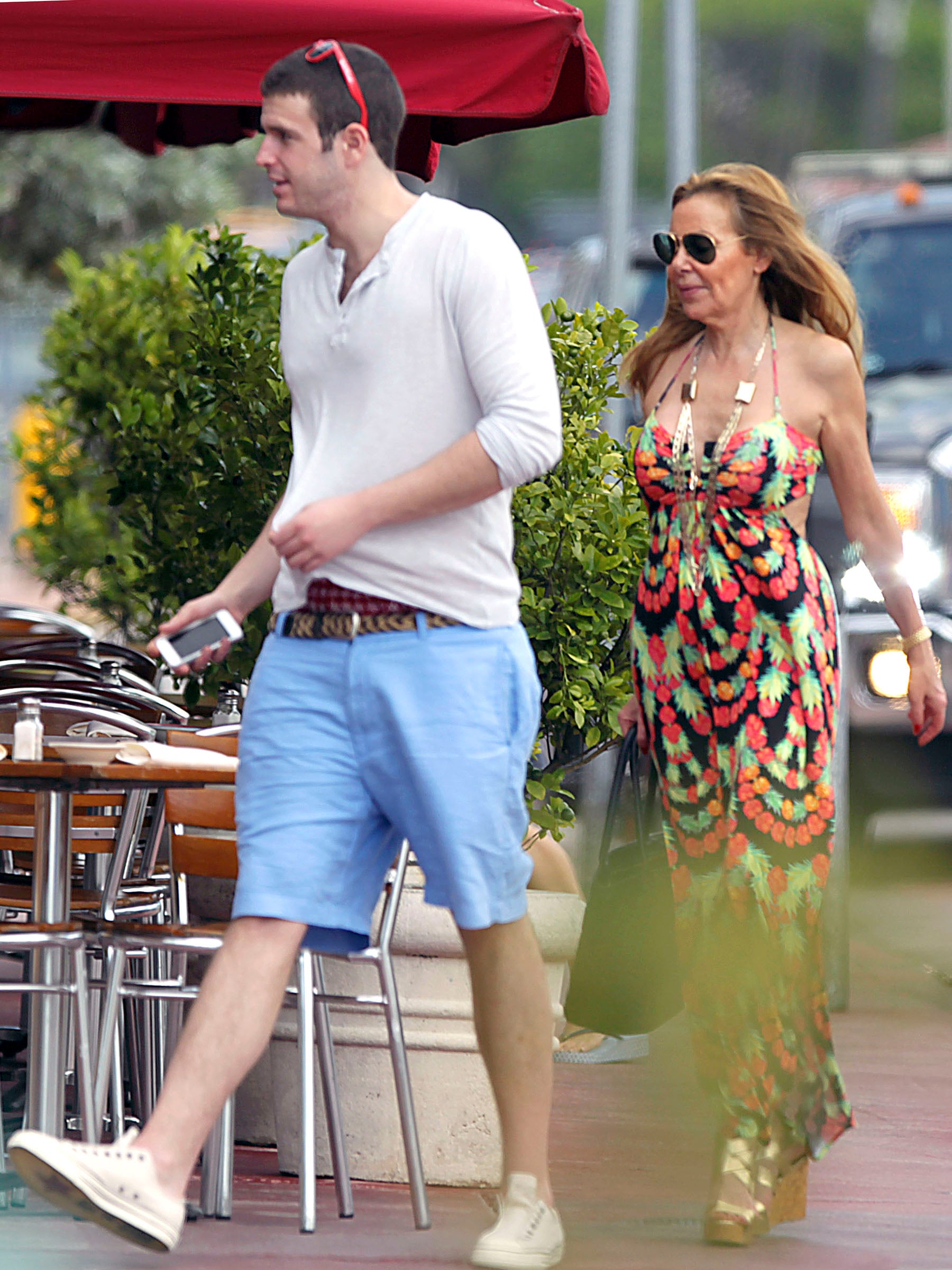 Ana Obreg&oacute;n con su hijo Aless en Miami / Gtres