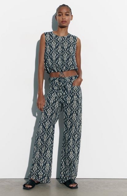 La influencer Teresa Bass pone en alerta a medio Instagram con este top de Zara: todo el mundo lo quiere
