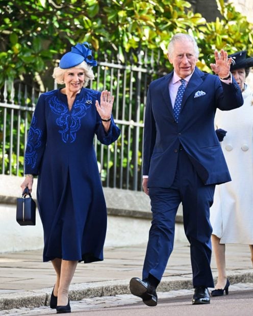 El Rey Carlos III y la Reina consorte Camila a su llegada a la misa de Pascua / Gtres