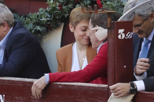 S&aacute;nchez Drag&oacute; y su novia Emma Nogueiro / Gtres