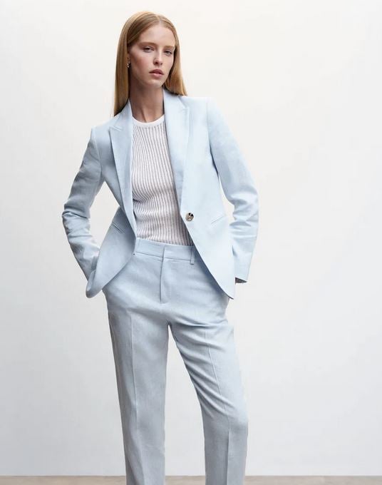 Los trajes de lino para bautizos y comuniones de Mango est&aacute;n arrasando esta temporada