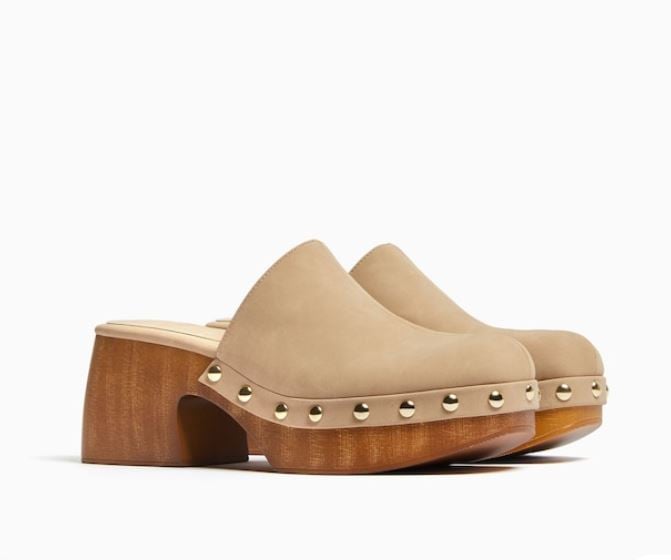 Los zuecos son tendencia y en Bershka no dejan de venderse estos