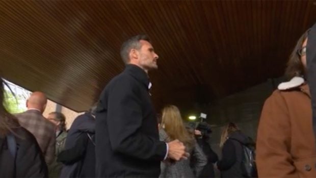 Pablo Marqu&eacute;s acude a la despedida de Laura Valenzuela / Gtres